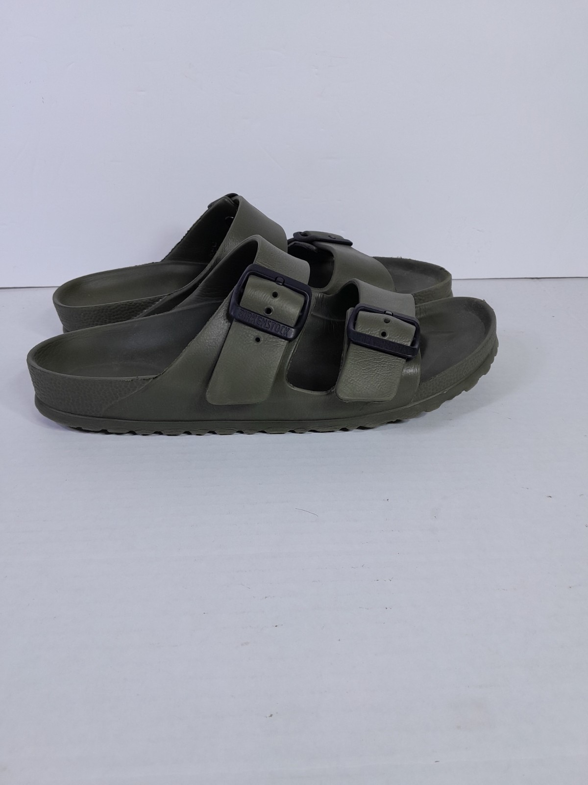 Birkenstock Arizona Essentials EVA Olive Green / Black Buckle 38 WMN 7 M 5