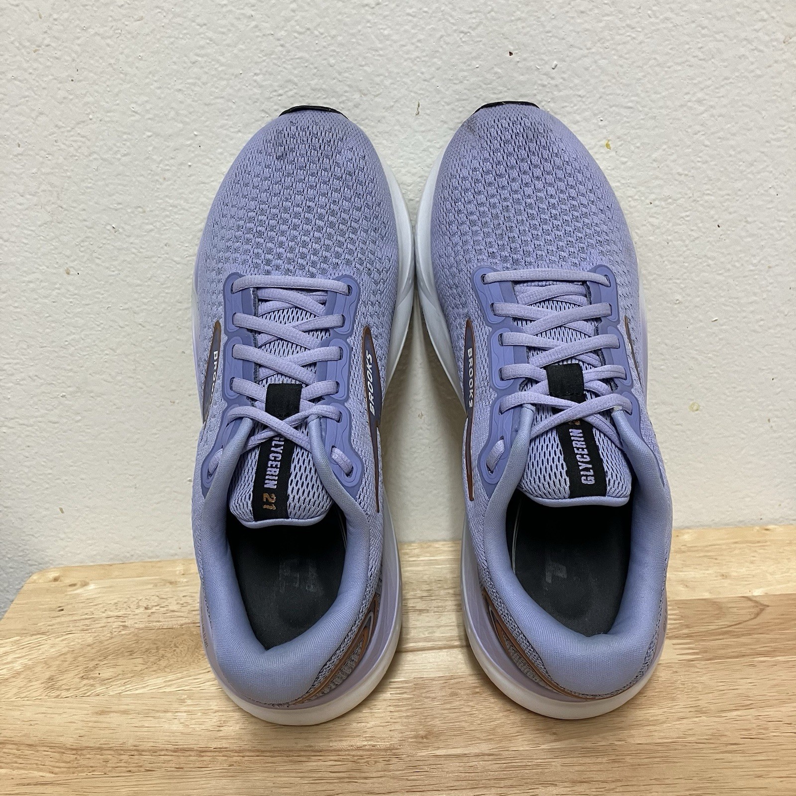 Size 10.5 Women’s Brooks Glycerin 21 Lavender/Black/Copper 1204081B544