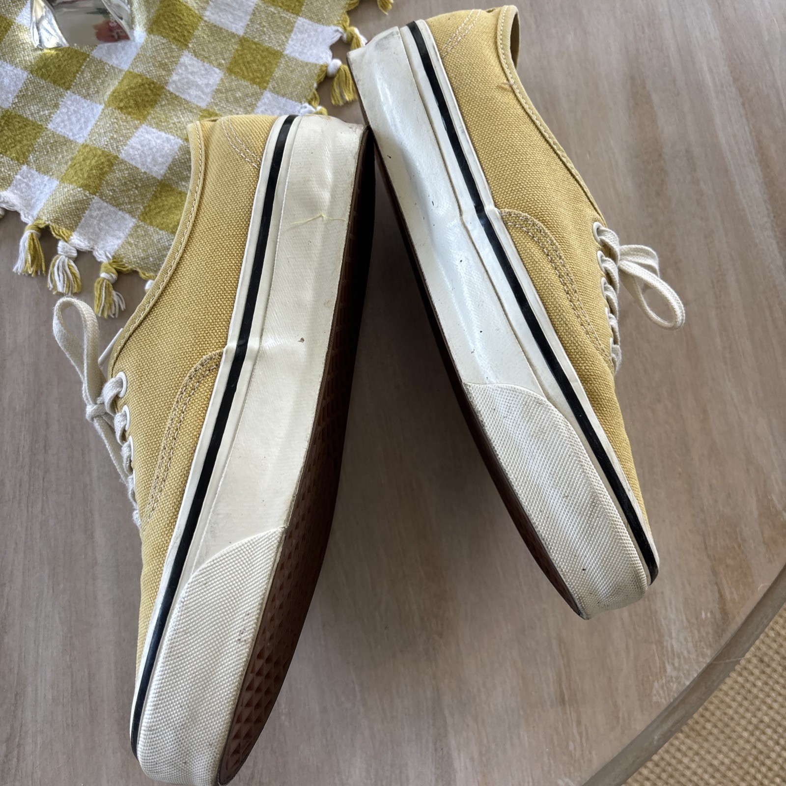VANS Off The Wall Sneakers Warm Yellow Unisex Men’s 8, Women’s 9.5/10