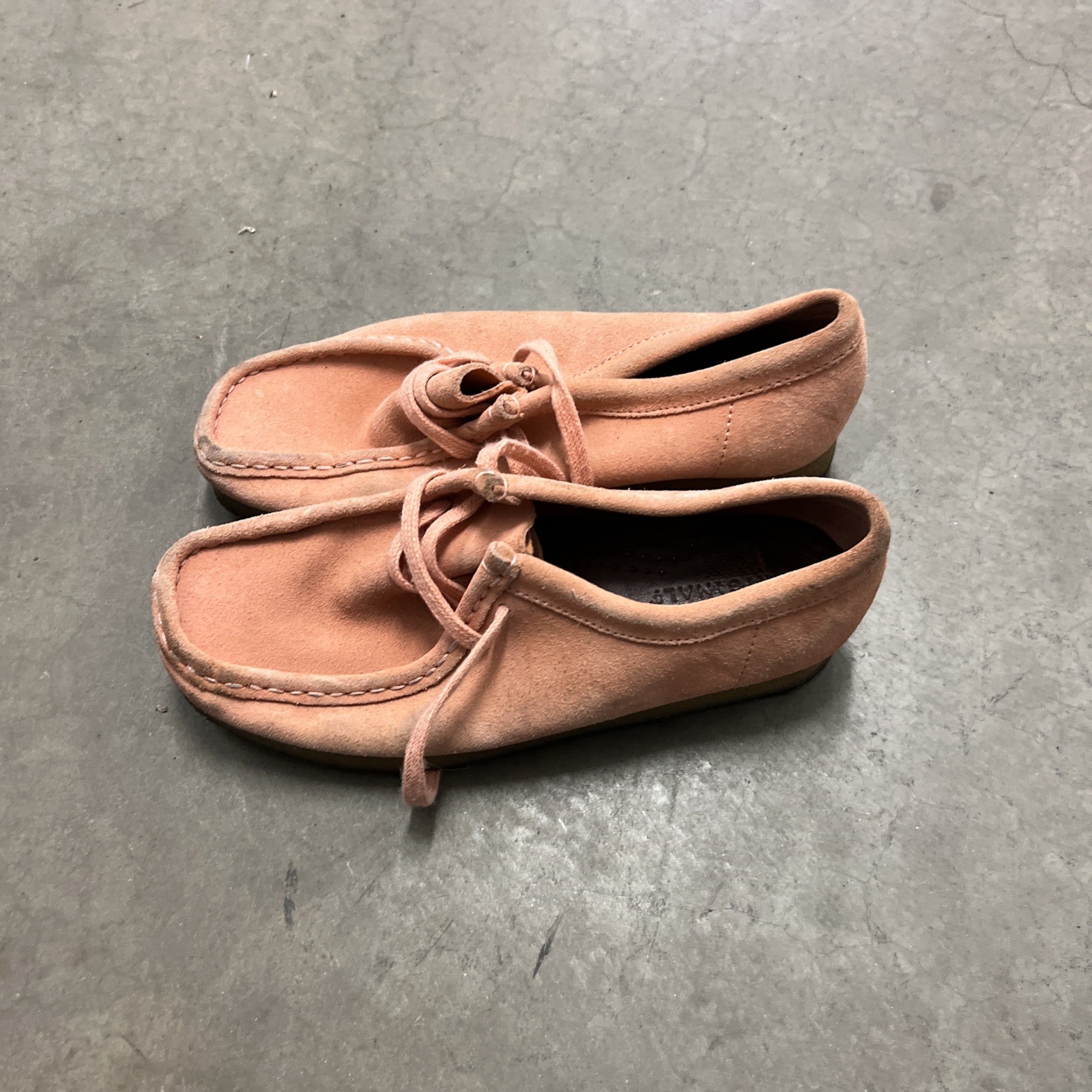 WOMENS CLARKS WALLABEE BOOT