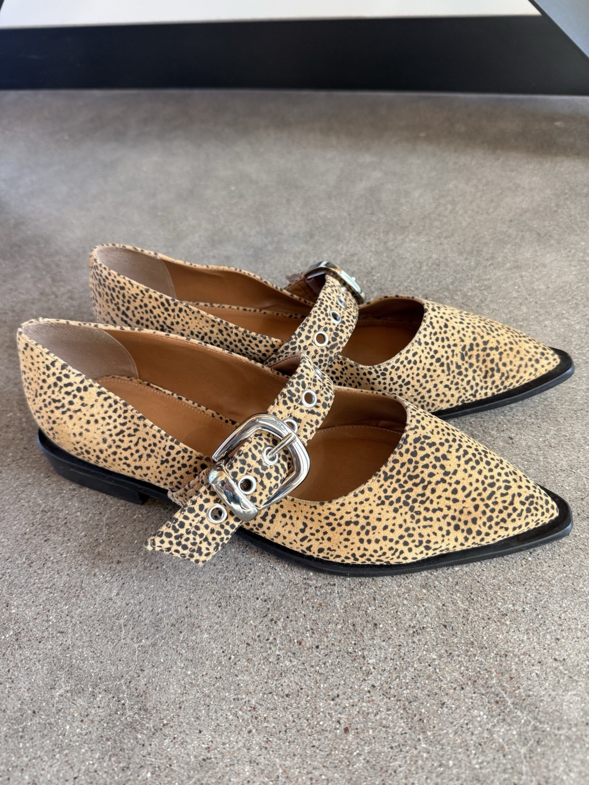 Anthropologie Maeve Leopard Print Pointed-Toe Moto Mary Jane Flats Size 39 8-8.5