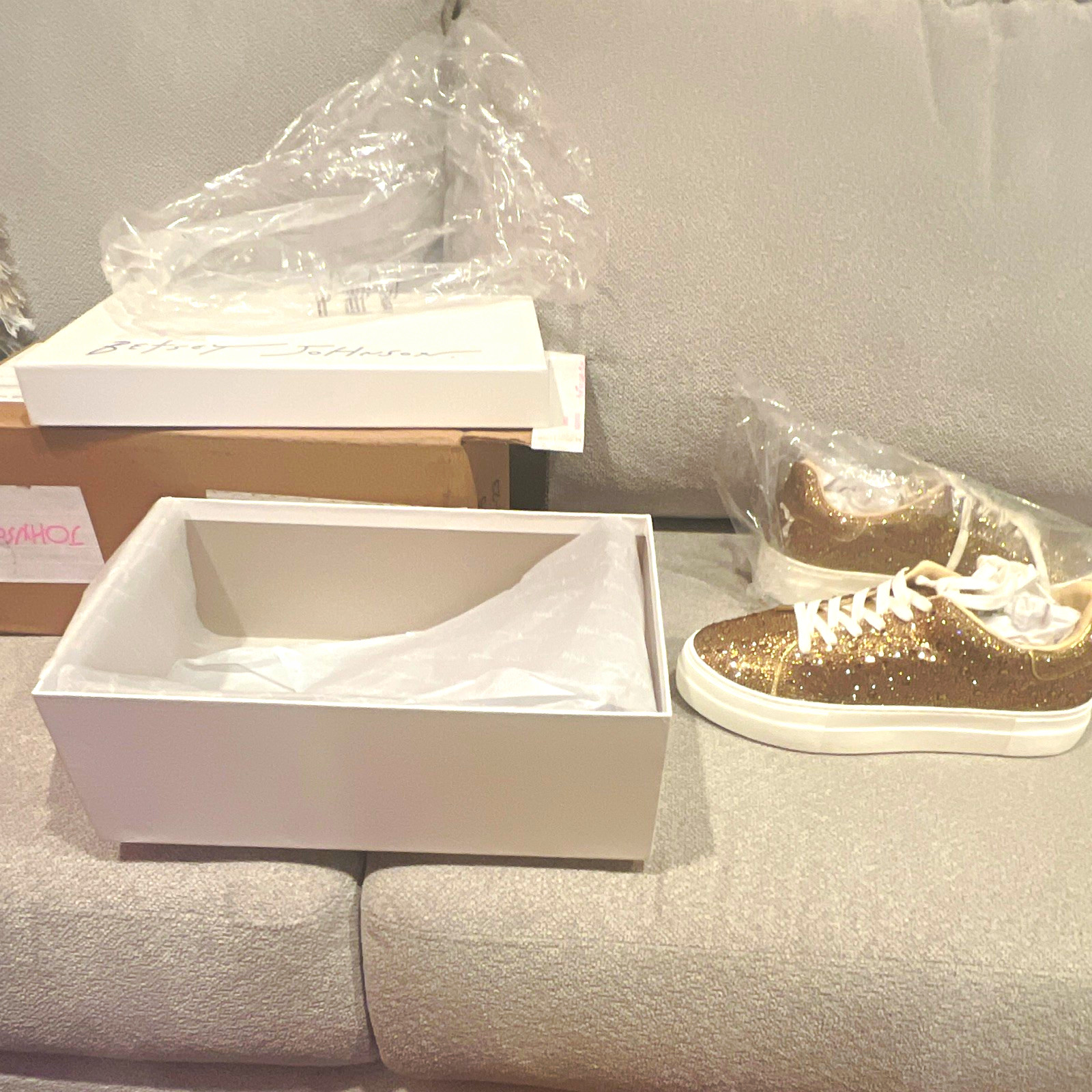 Gold Glitter/White Lace-Up Low Top Women’s Sneakers Logo Theme SB-SIDNY