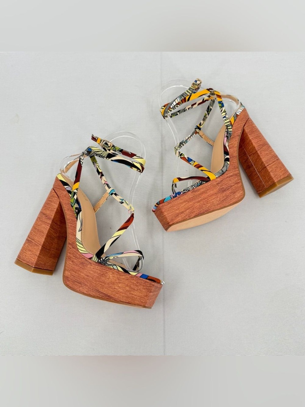 Resort Platform faux wood Block Heel Sandals Multicolor Vacation Heels 6.5