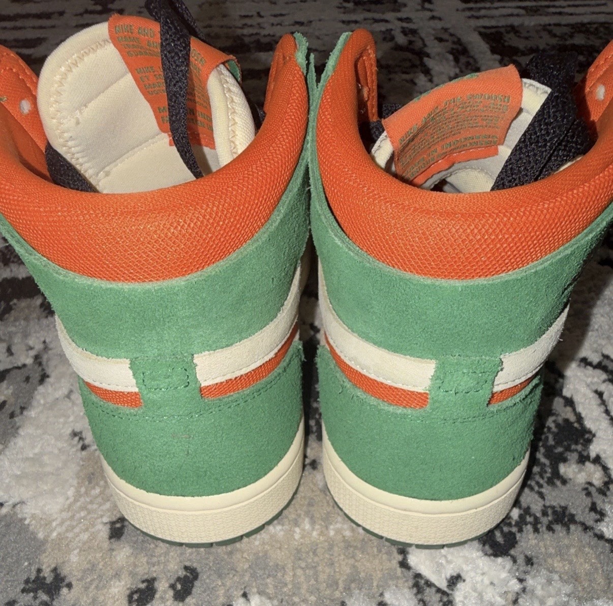 Jordan Air Jordan 1 High Top Colorblock Lace-Up Sneaker Green/White/Orange