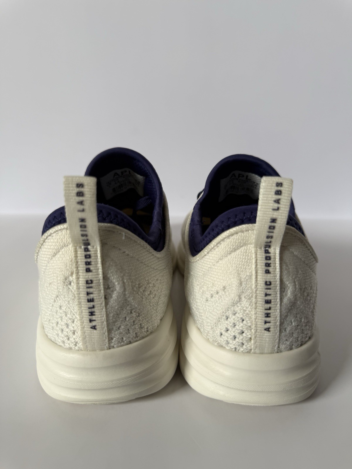 APL Techloom Phantom Knit White Blue Running Walking Shoes Women’s 7