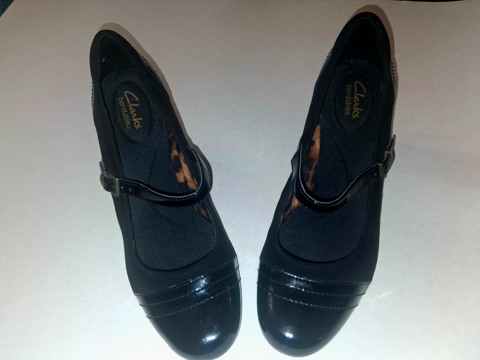 CLARKS ‘Jewell Blush’ Suede Leather Mary Jane Pumps BLACK 9M Hard to Find!
