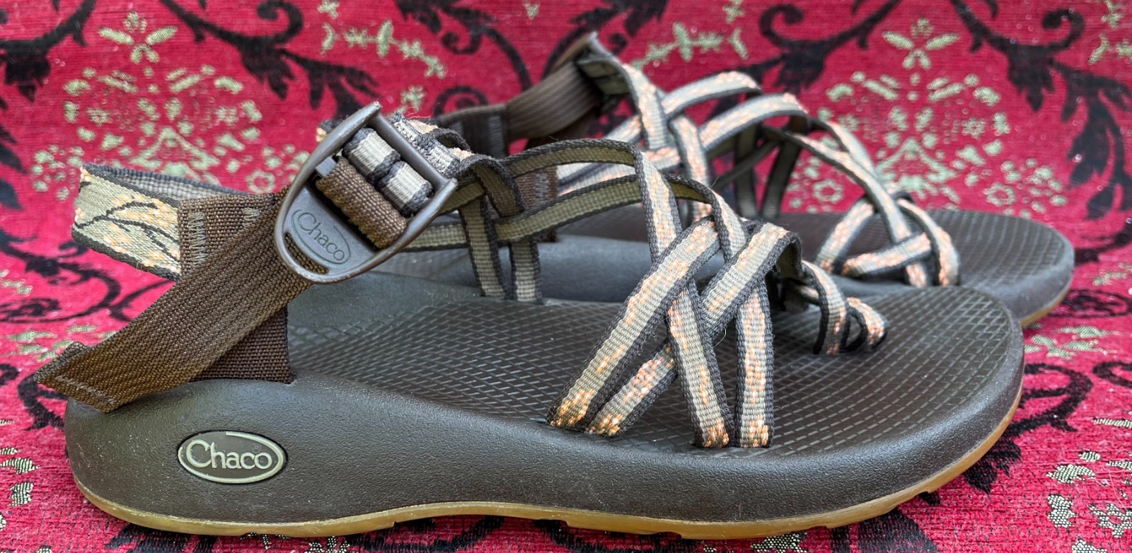 Women’s Chaco ZX2 Vibram Yampa Blossom Sport Sandals Toe Loop- Size W8