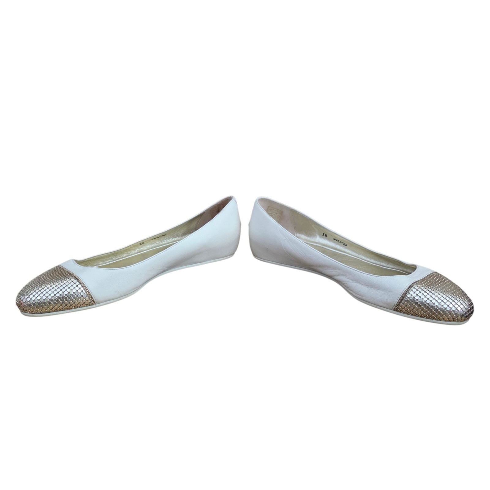 Jimmy Choo Waine White Leather Flats Gold Chain Mesh Toe Cap 38 8 JN