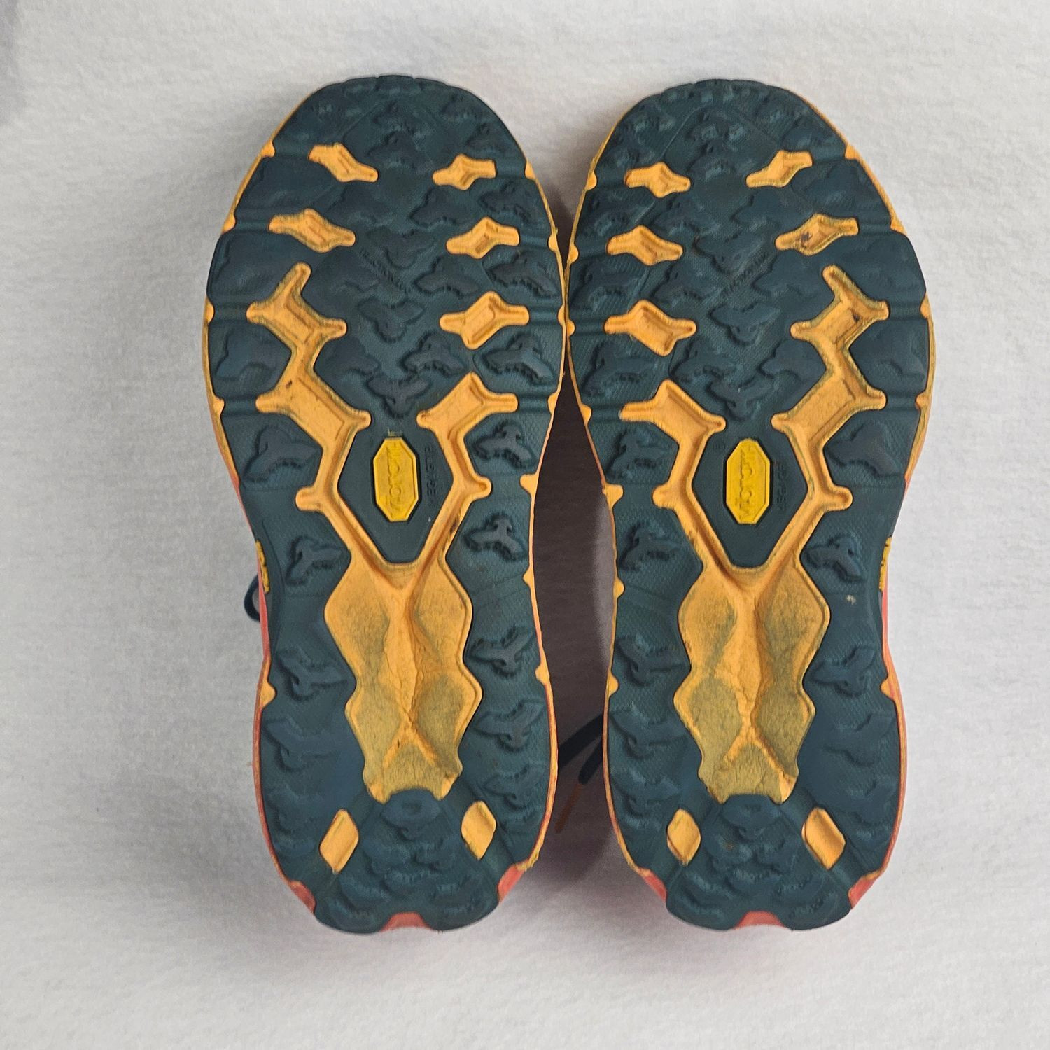 Hoka Speedgoat 5 Women’s Trail Running Shoes Size 8.5B Blue Orange