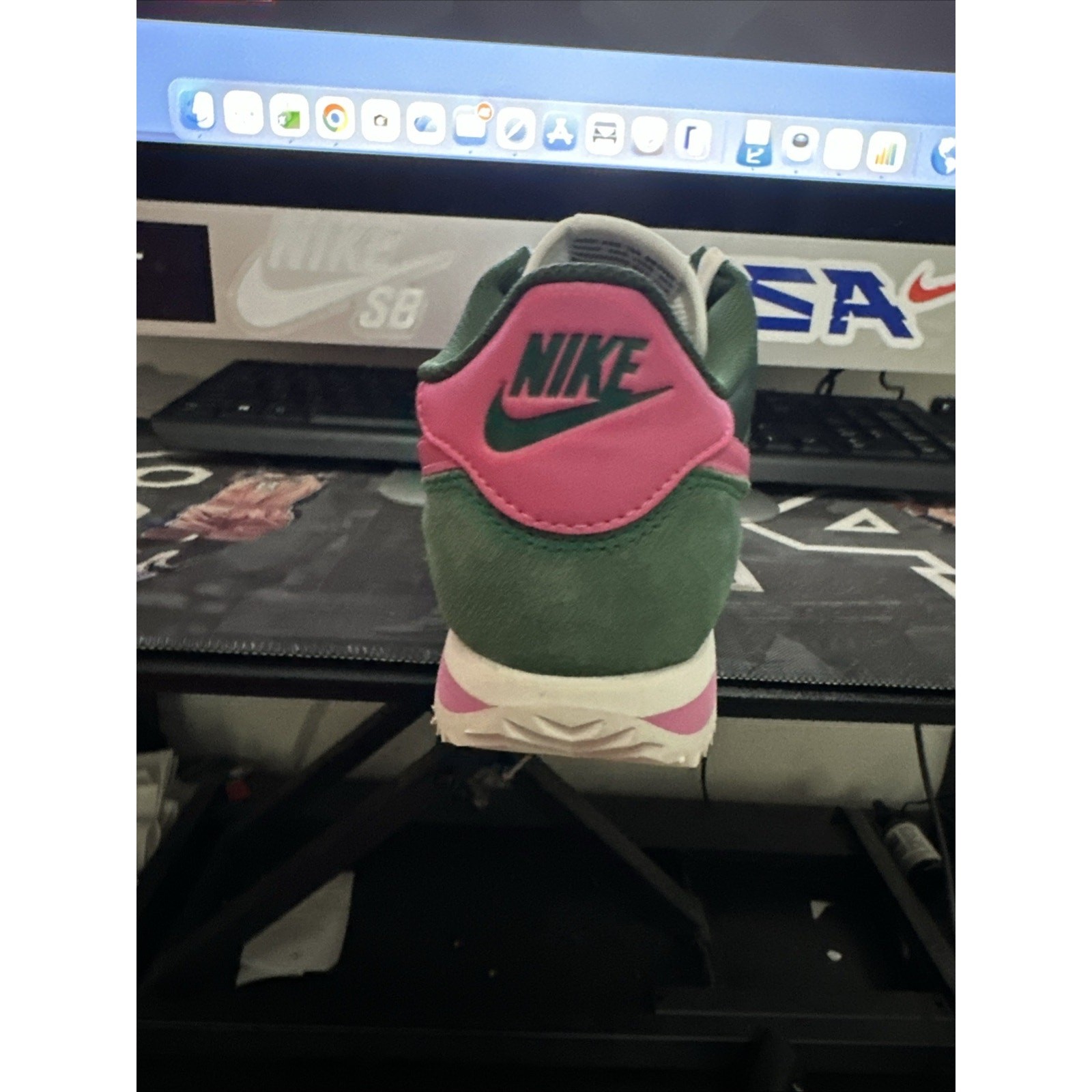 New Women’s Size 6 Nike Cortez Green Pink Fir IF1764-300