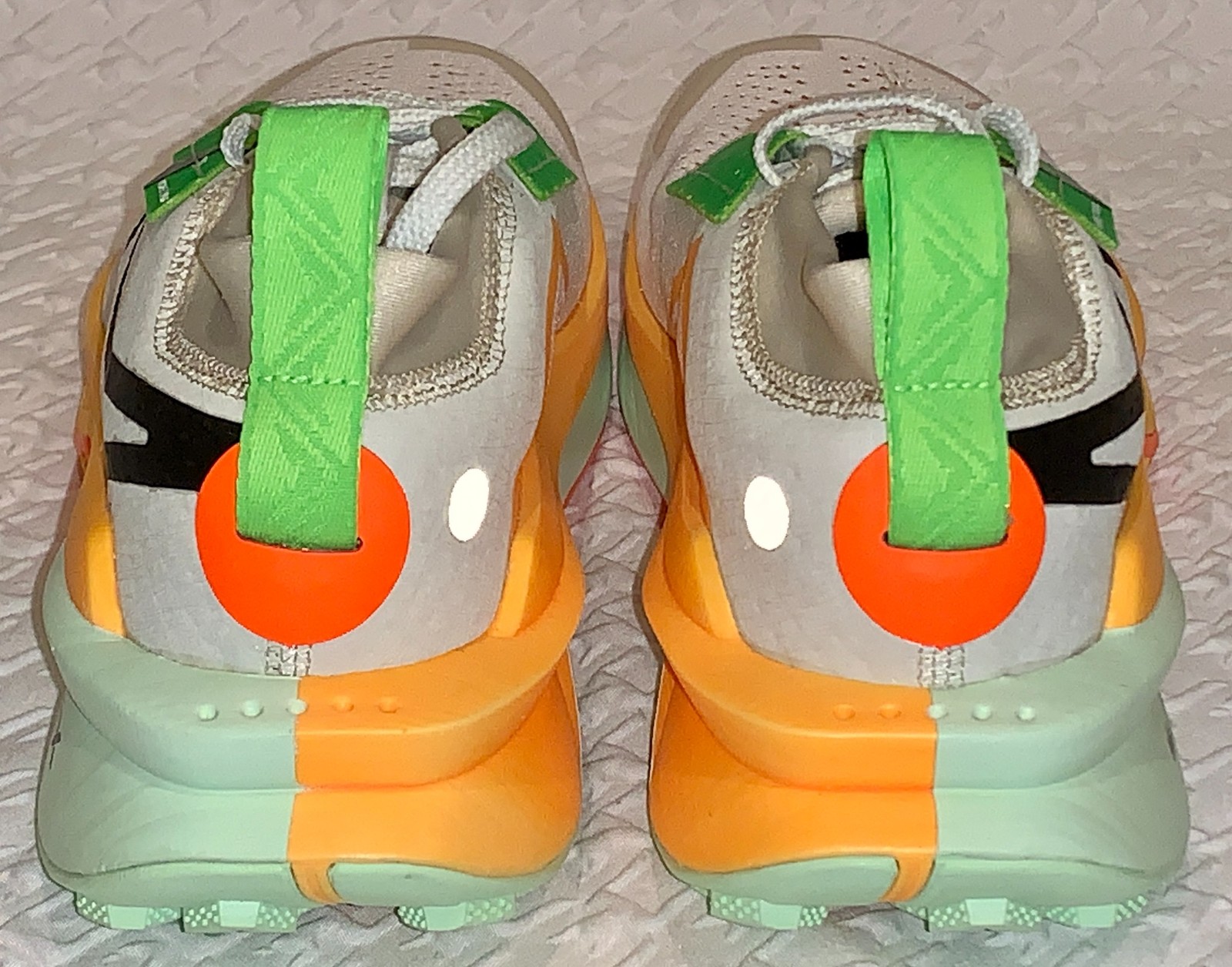 NIKE Zegama 2 Summit White Green Orange Black Trail Running Shoes Womens Sz 7.5