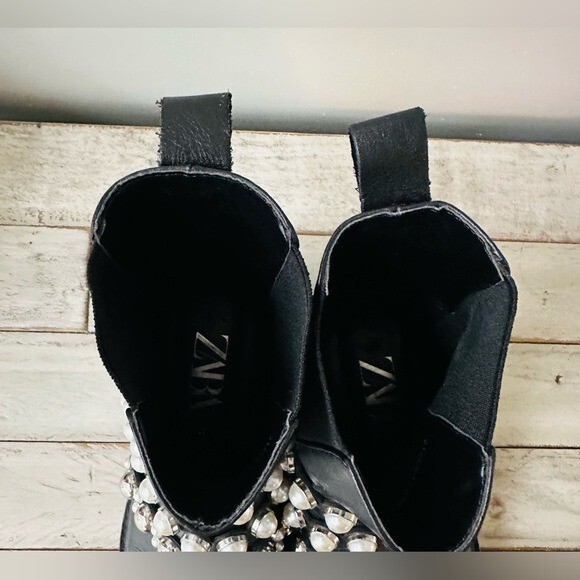 Zara Black Pearl-Embellished Strap Leather Ankle Boots – 6.5