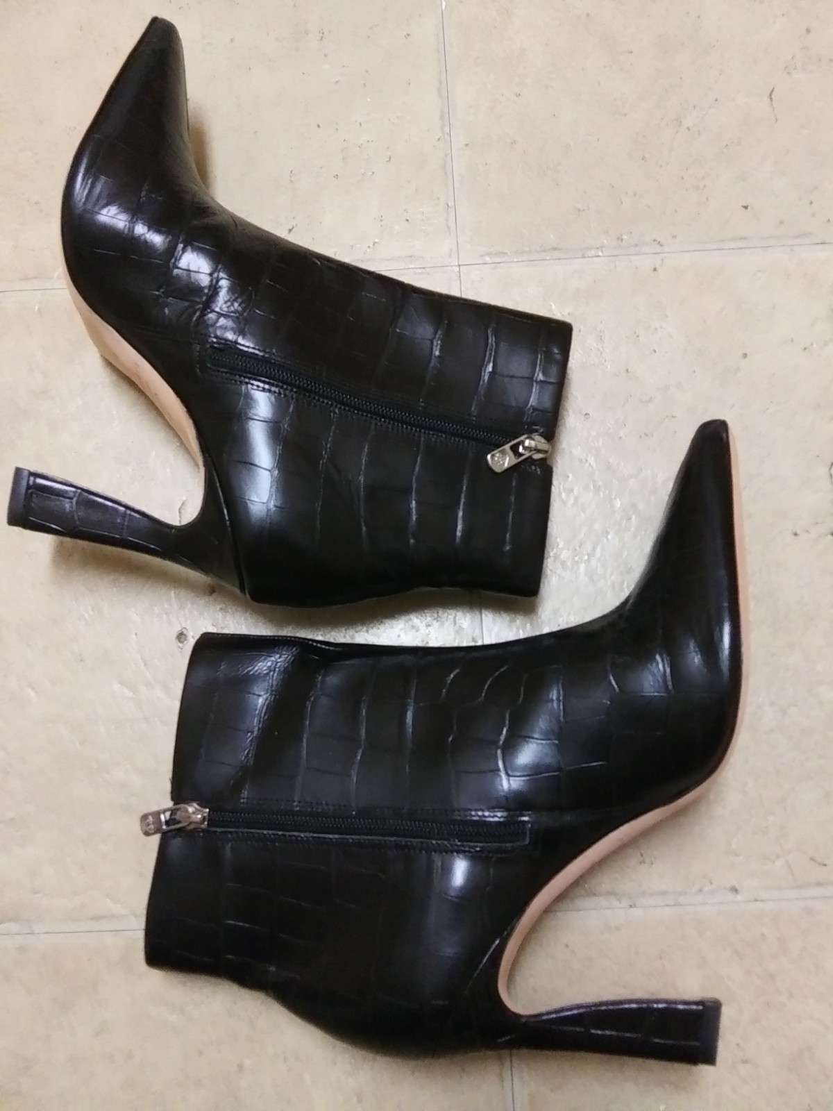 BRAND NEW ANTONIO MELANI Rich Classy Sophisticated LEATHER Black Bootie- 10 M