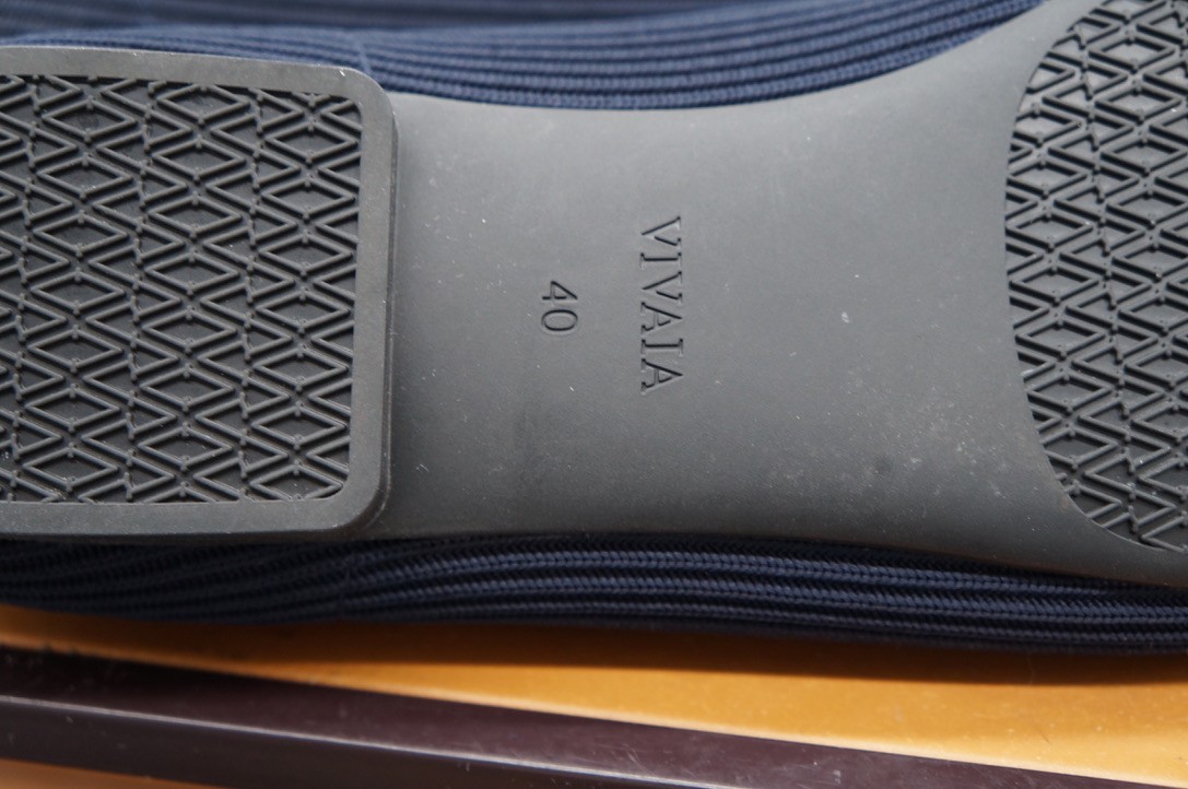 NWOB Vivaia Margot Square-Toe Mary Janes Ballet Flats Shoes Navy Blue Women’s 40