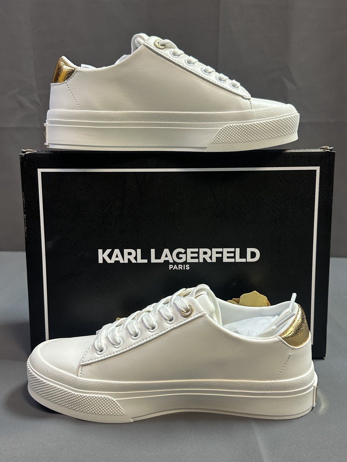 New Karl Lagerfeld Paris Women’s Gael Flower Sneakers – Bright White/Gold – US 7