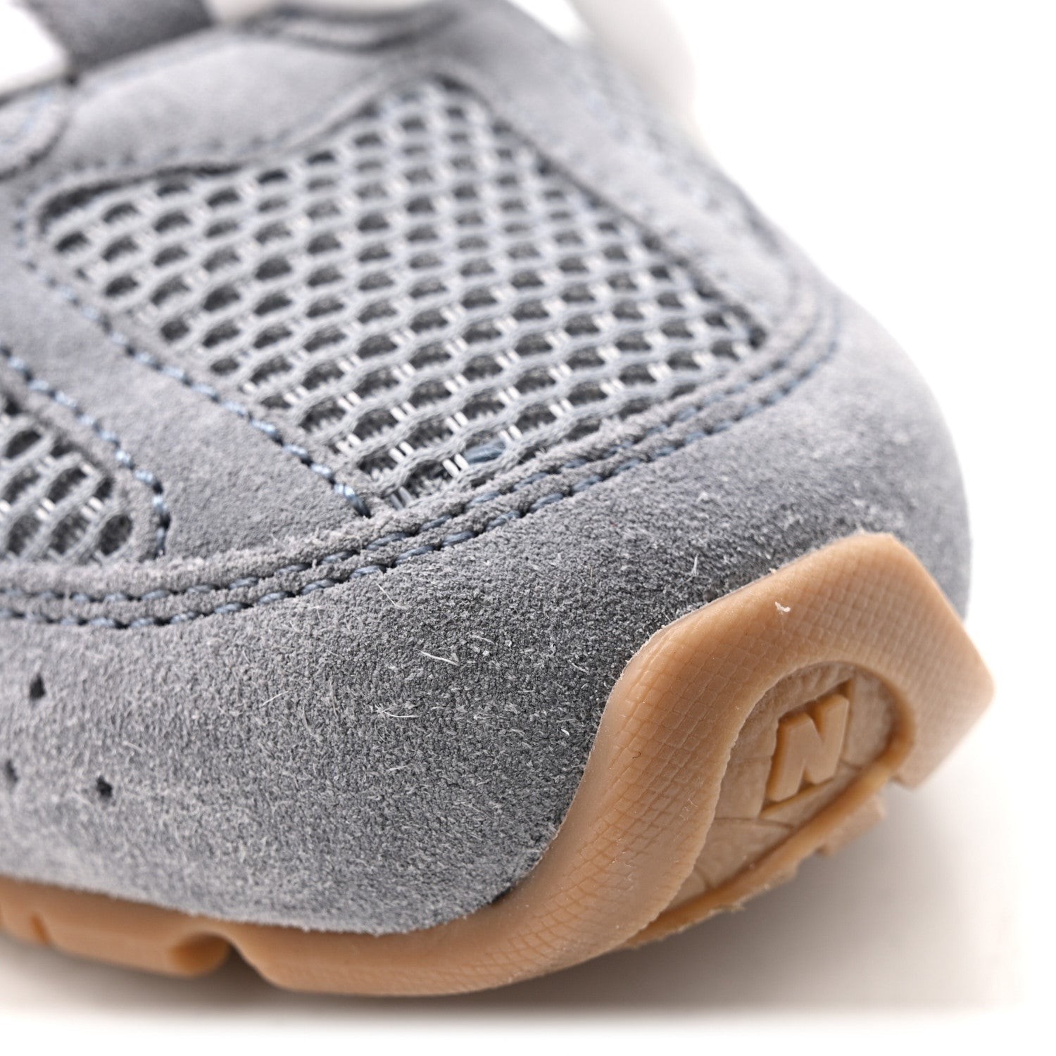 Periwinkle Blue New Balance X Miu Miu 530 women’s sizing shoes flash shipping
