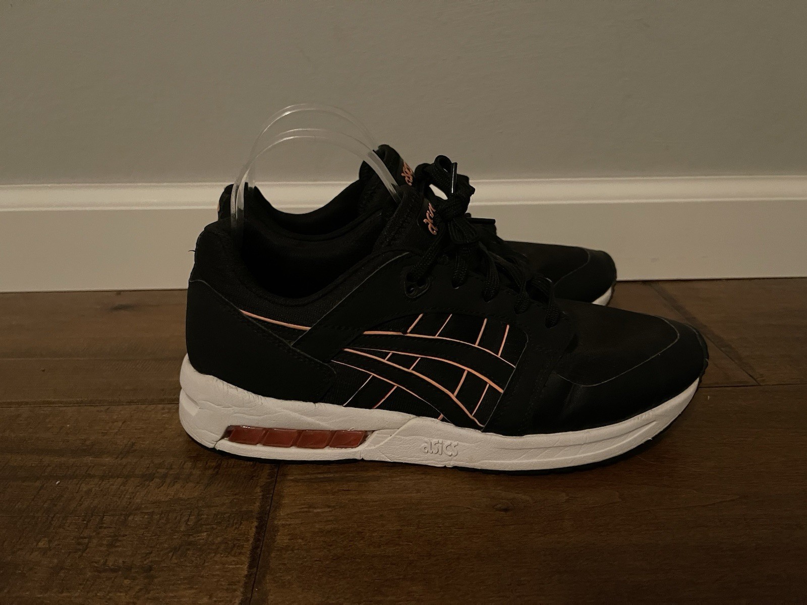ASICS Gel-Saga Sou 1192A097 Black Coral Pink Athletic Sneakers Shoes – Women’s 8
