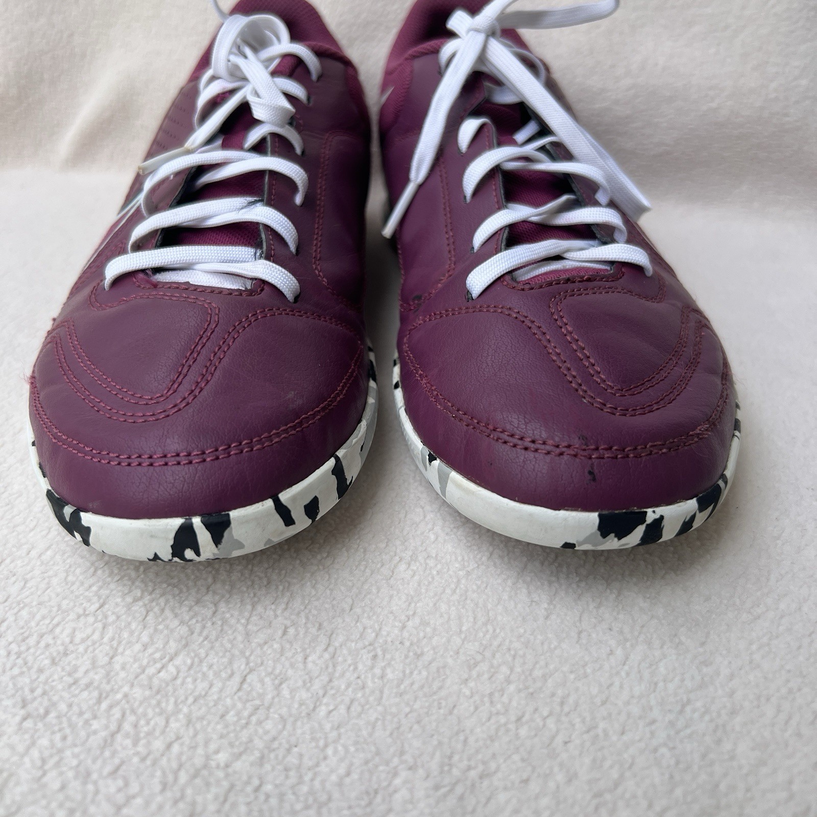 Nike Tiempo Legend 9 Club IC Sneakers Women’s Size 9.5 Rose DA1189-614
