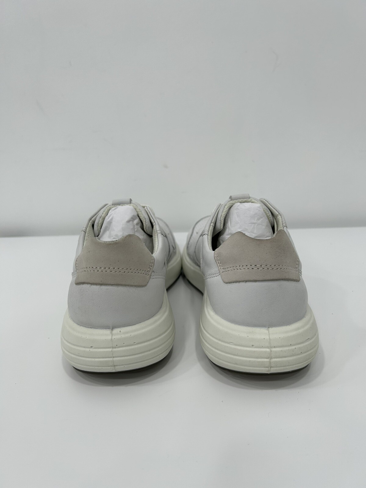 ECCO Soft 7 Runner Lace-Up Sneaker EU 41 US 10-10.5 Shadow White Women