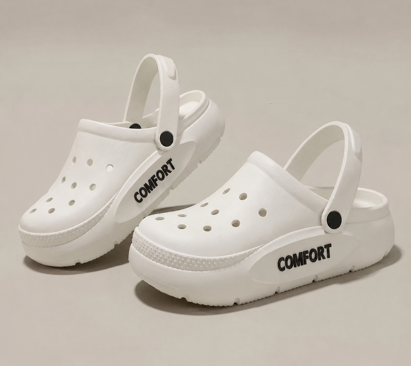 Unisex Outdoor Clogs Black/White Lightweight Breathable Slip On Slippers