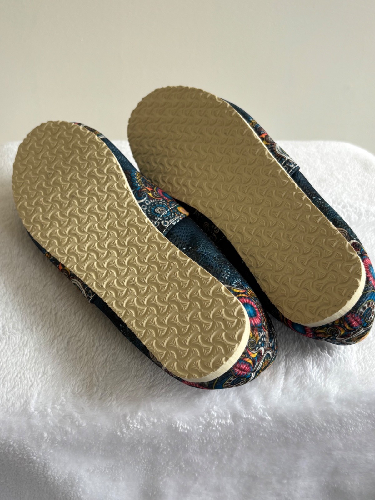 Yes We Vibe Peace Sign Boho Hippie Canvas Flats Slip On Shoes Women’s 7W