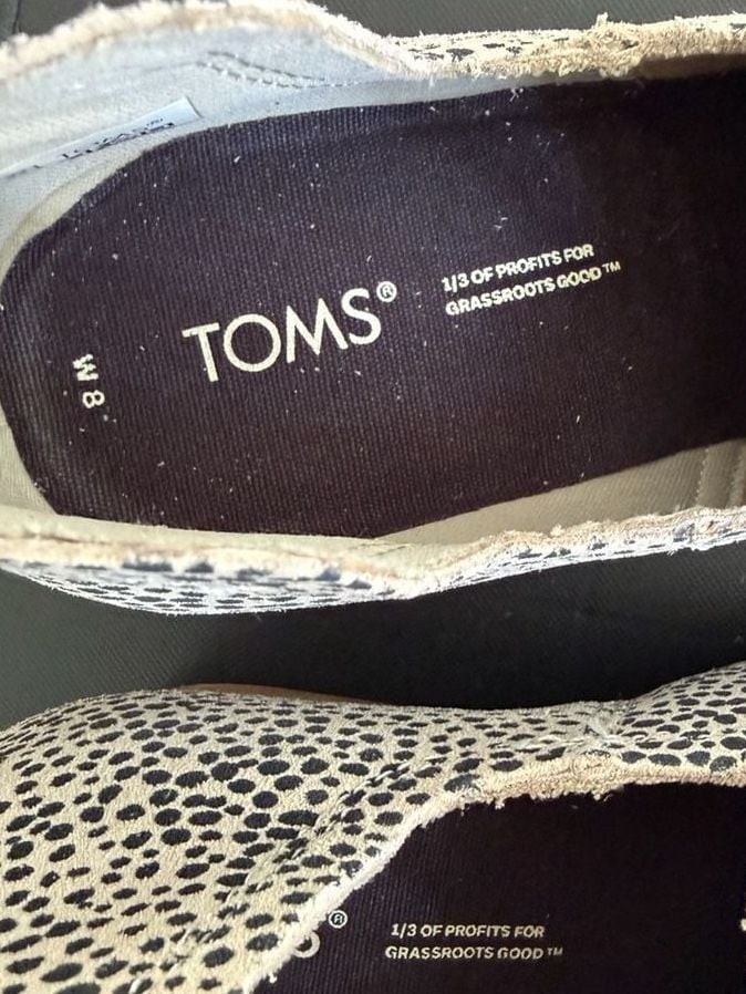 TOMS Women’s Kallie Wedge Booties in Mini Cheetah Print Suede size 8