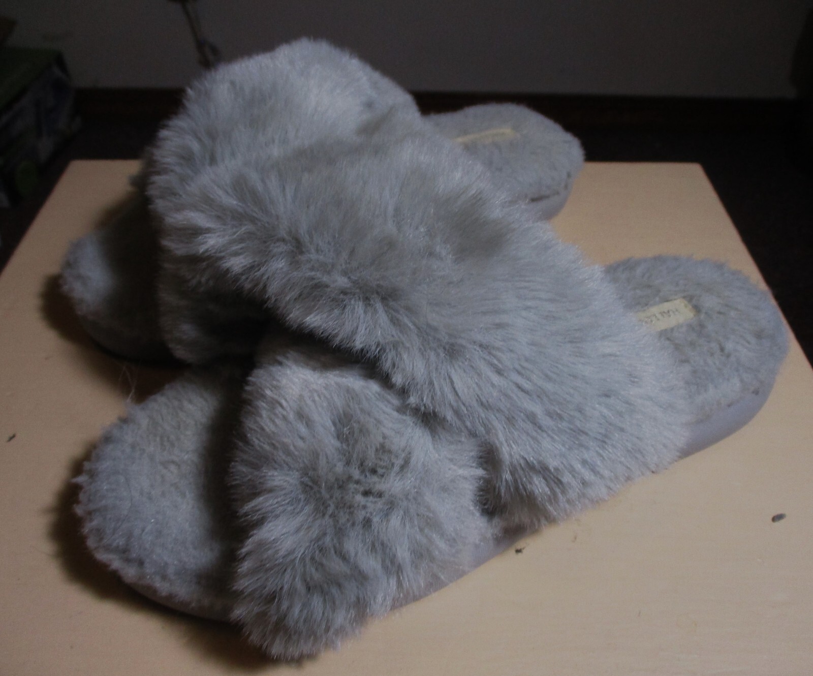 HALLUCI Gray Faux Fur Slip On Slippers Size 38/39 NWOT