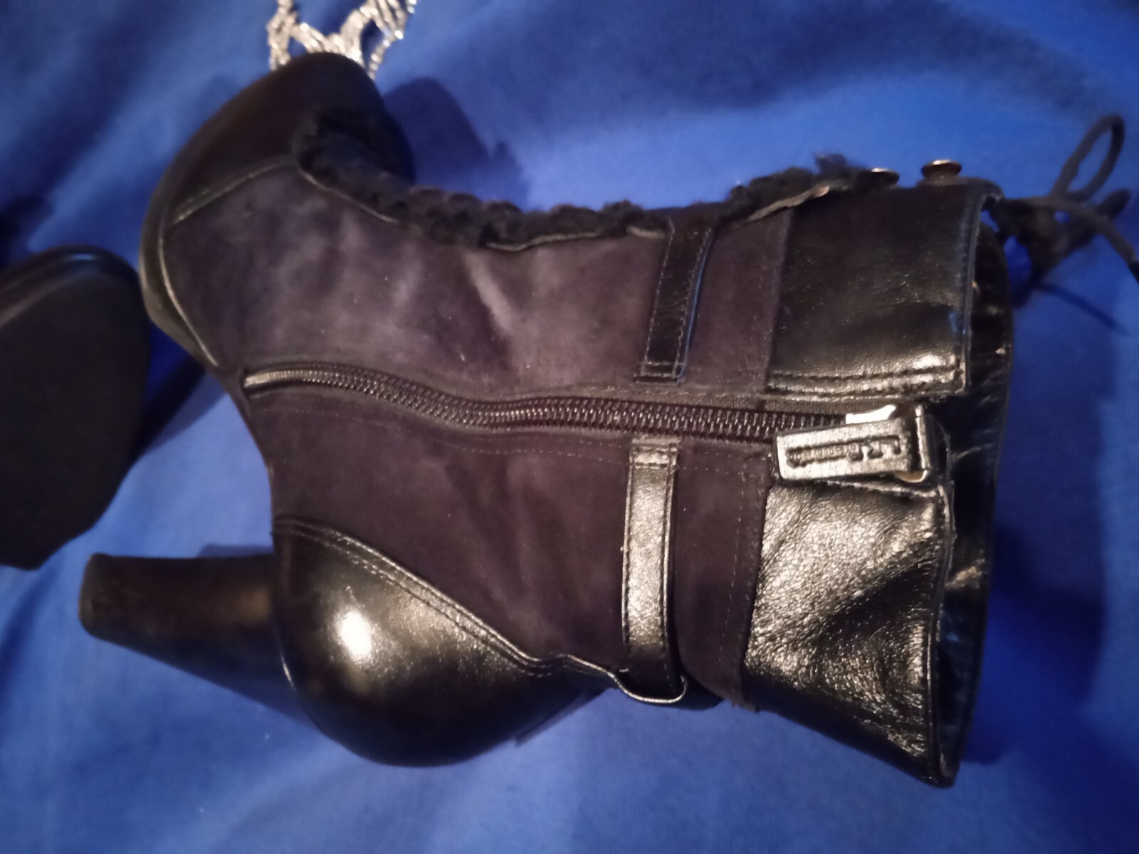 L.K. Bennett Gorgeous Butter Soft Suede Leather Boots Heels Black Must See! US 7