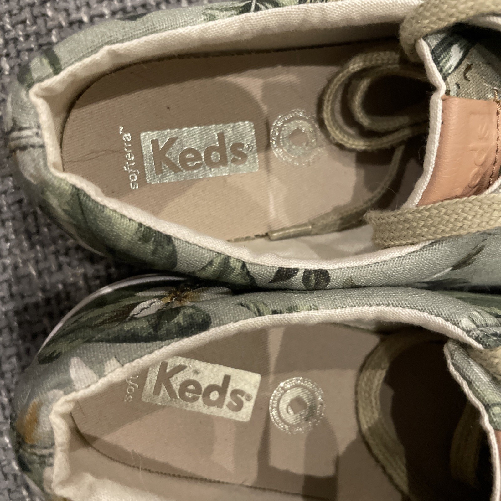 KEDS Jump Kick Tropical Print Size 10 Canvas Sneakers Women’s Cream/Green Laceup