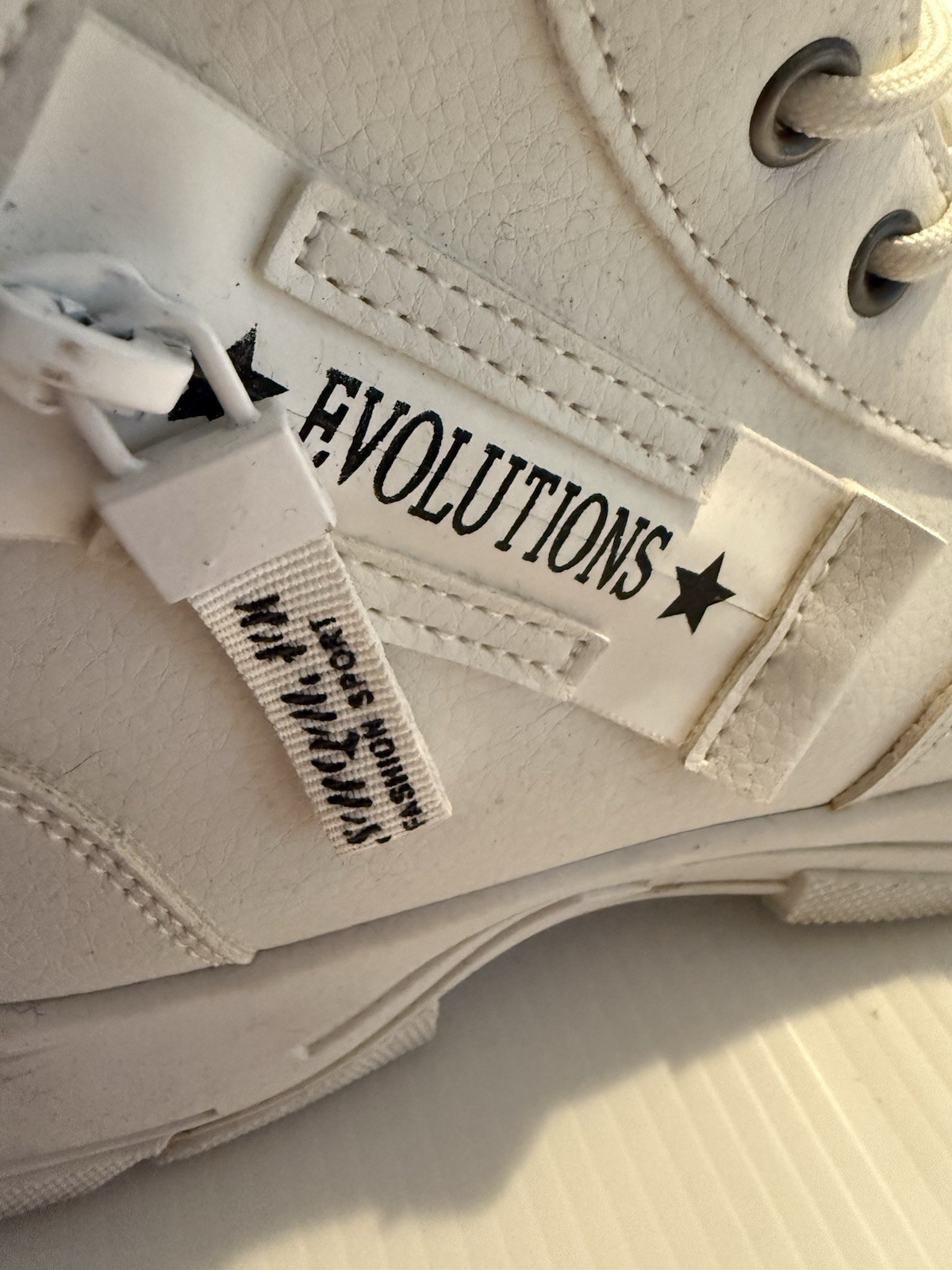 Evolutions High Top Boots~ White Size Woman’s 43