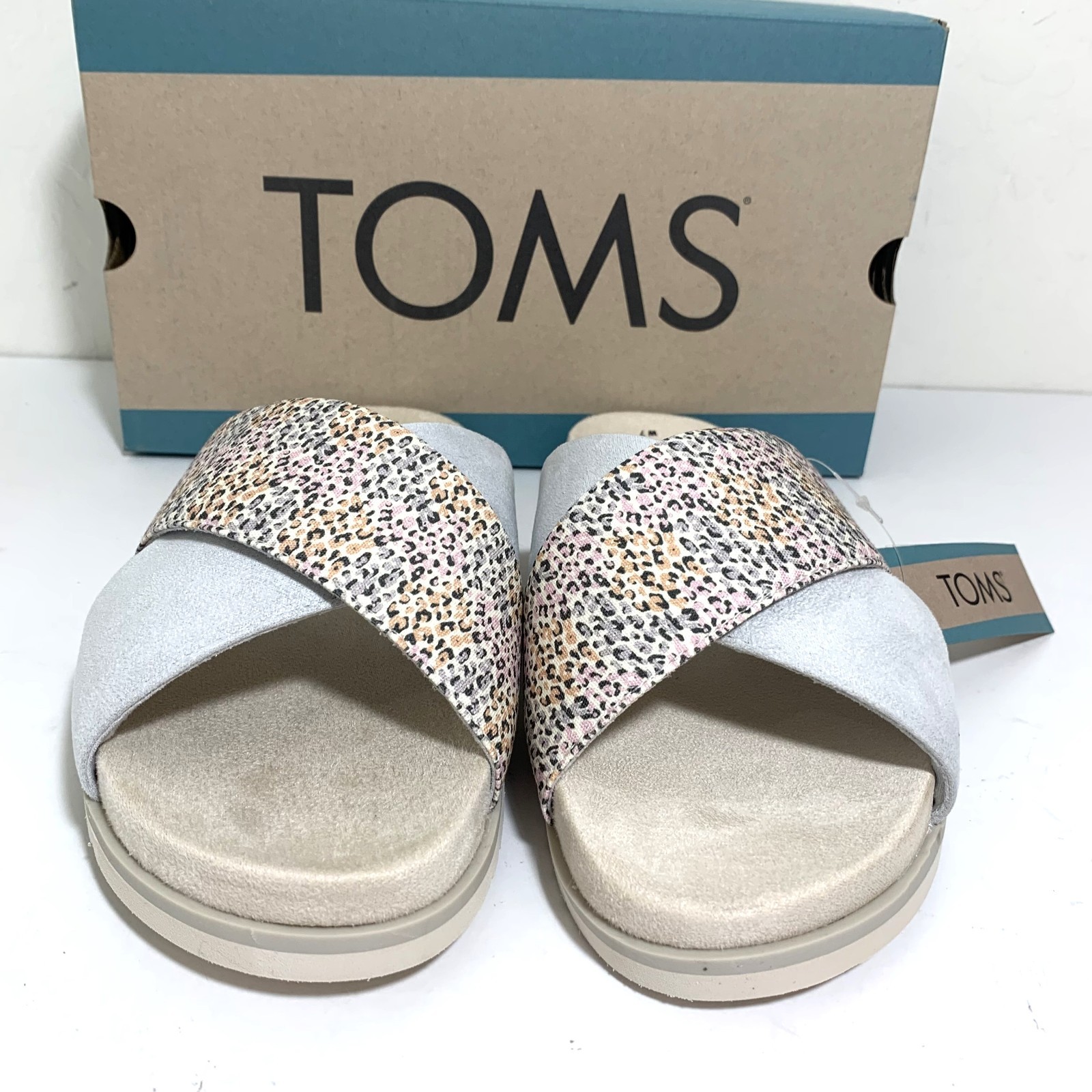 Toms Savanna Sandals Slip On Slides Crisscross Strap Flats Leopard Size 7 NEW