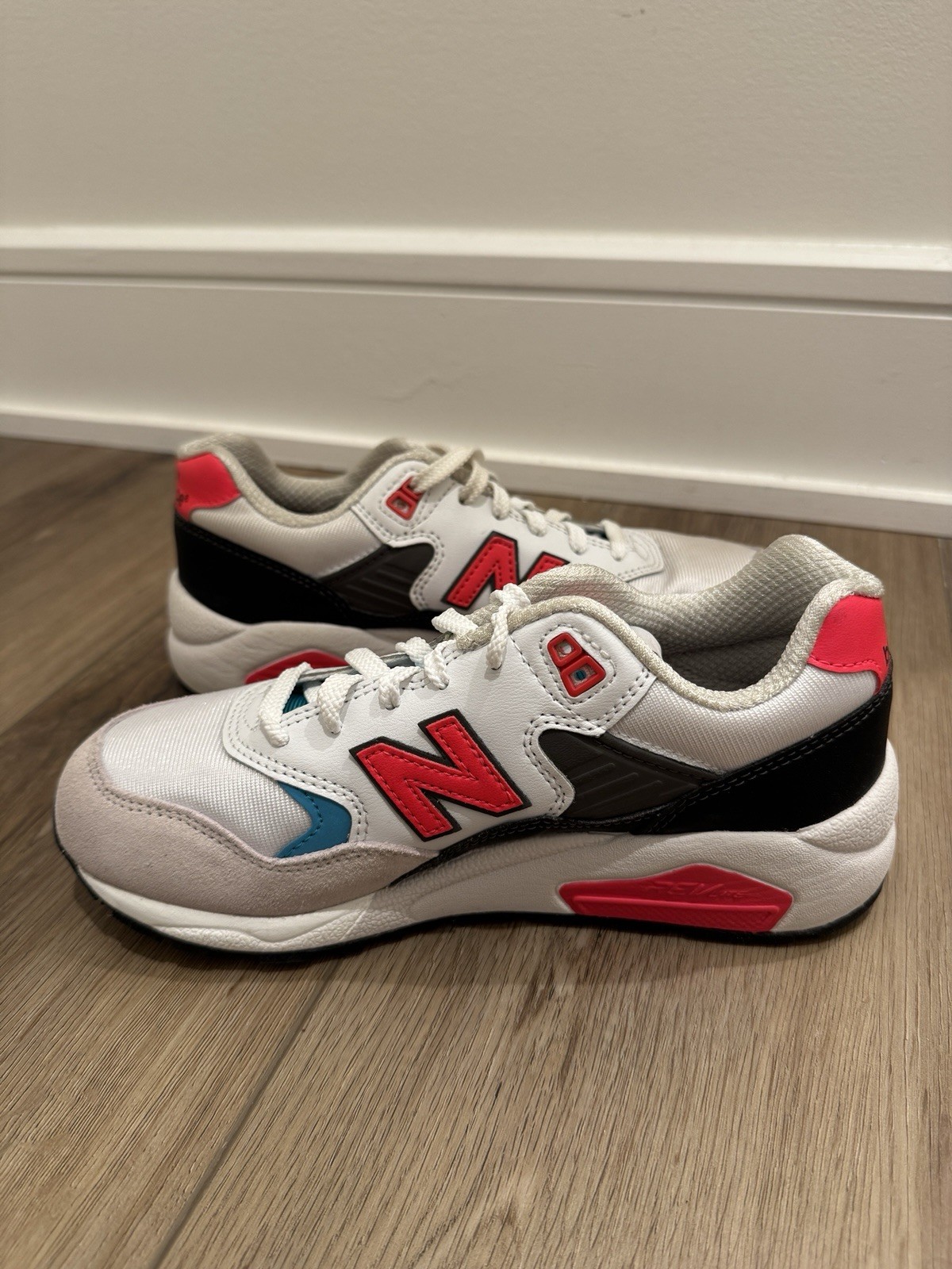 New Balance 580 Low-Top WRT580 PA Women’s Size 6.5 Pastel Pack