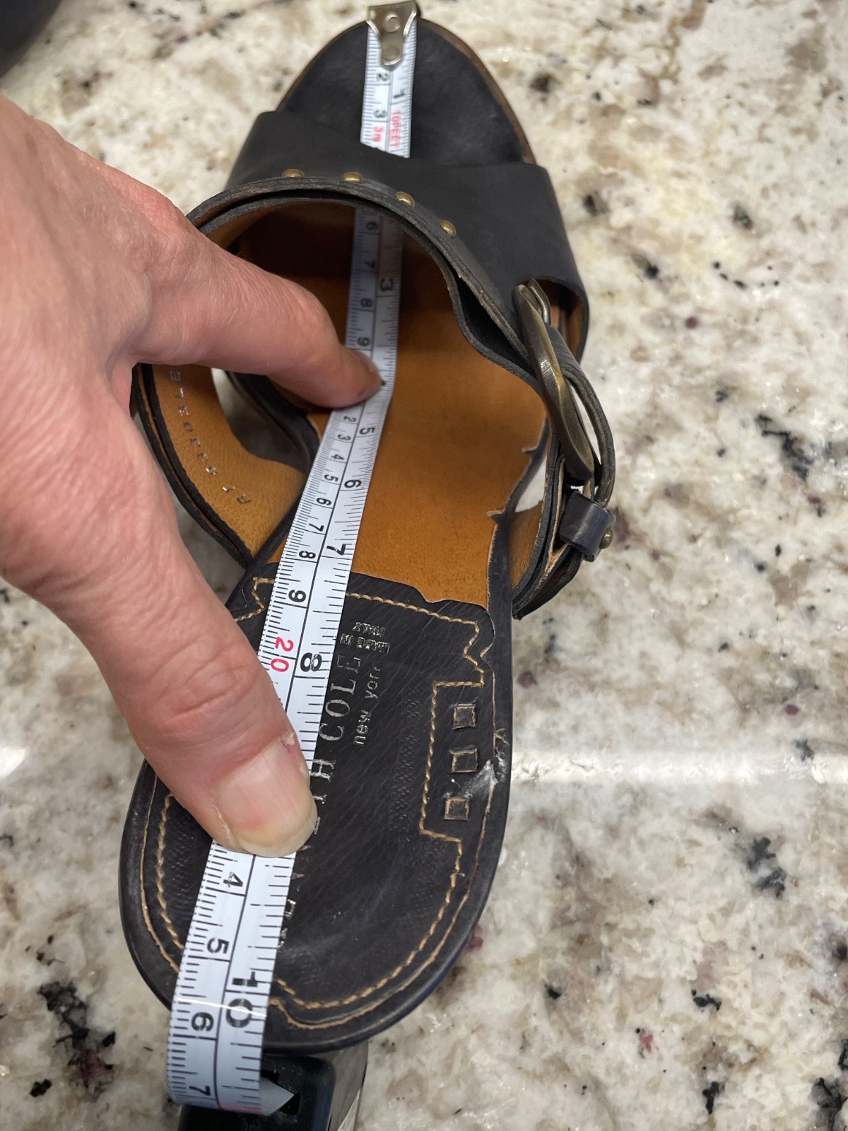 Vintage Kenneth Cole Black Charcoal Gray High Heel Mule Slide Sandals 8 EUC RARE