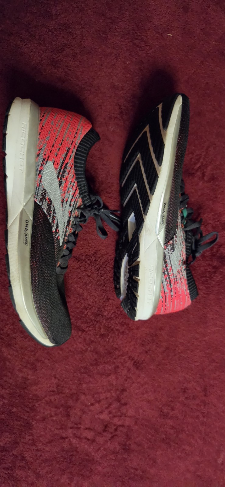 Brooks Ricochet Womens Size 9.5 B Running Shoes Black Pink Grey 1202821B678