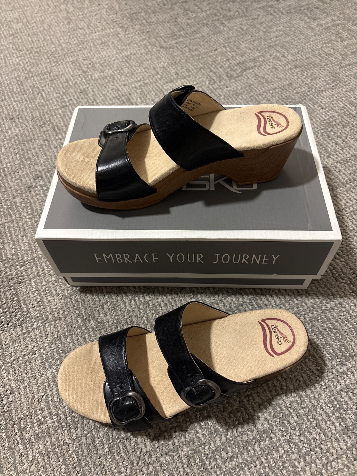 Dansko Sophie Heeled Wedge Slide Slip-on Sandal Black in Size 39. Only Worn 3x!