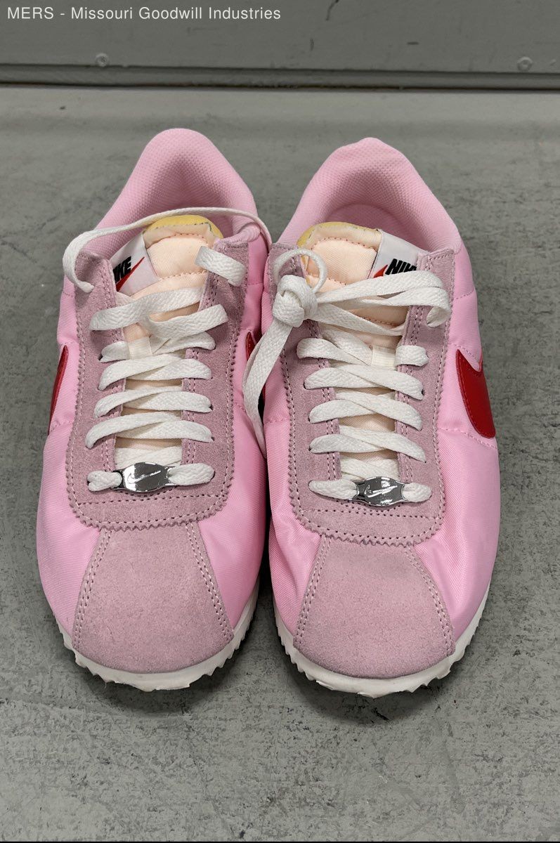 Nike Cortez Pink Red Mauve Nylon Suede Women’s Sneakers Size 8.5
