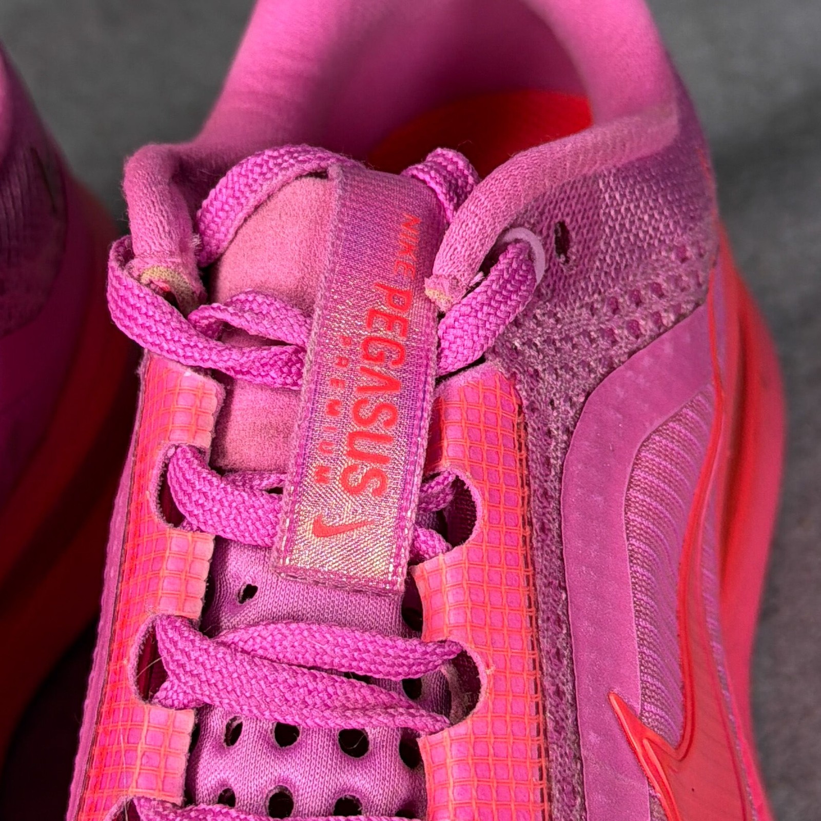 Nike Air Zoom Pegasus Premium Running Shoes Womens 8.5 Playful Pink HQ2593-602