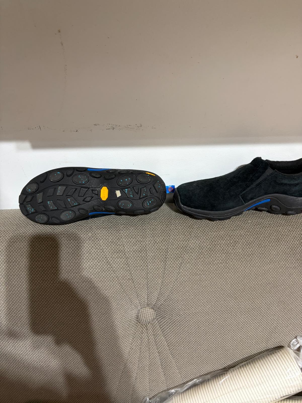 Merrell Jungle Moc Ice Slip On Shoes Size 9.5 Vibram Soles Arctic Grip Woman