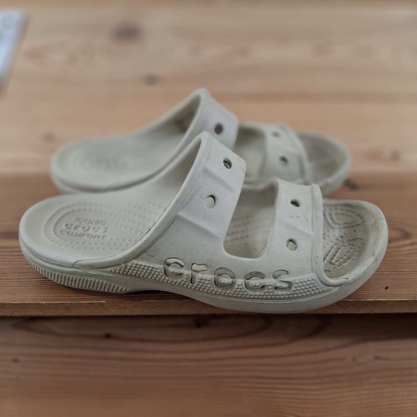Crocs Baya Sandals Gray Womens 6