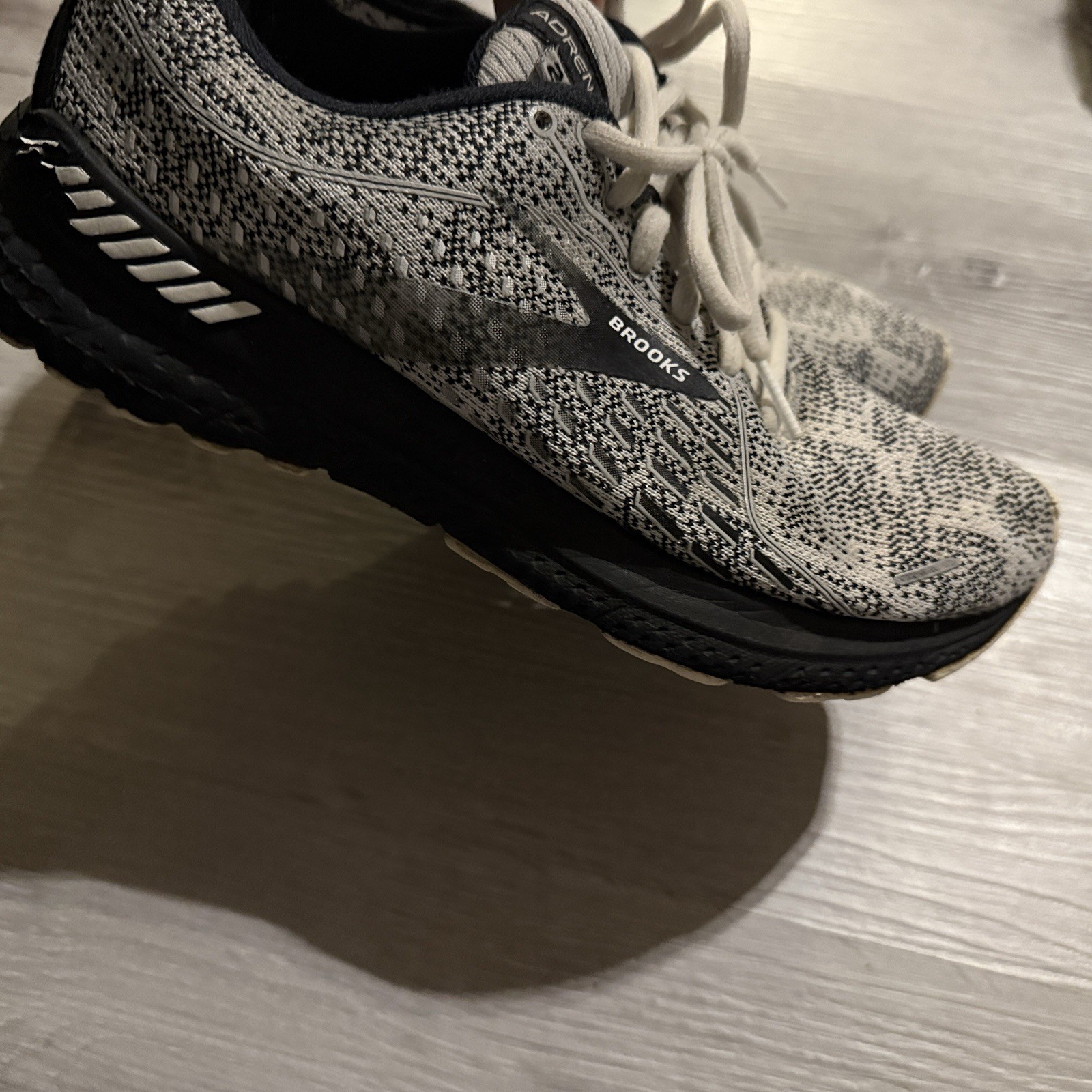 Brooks Women’s Size 8
