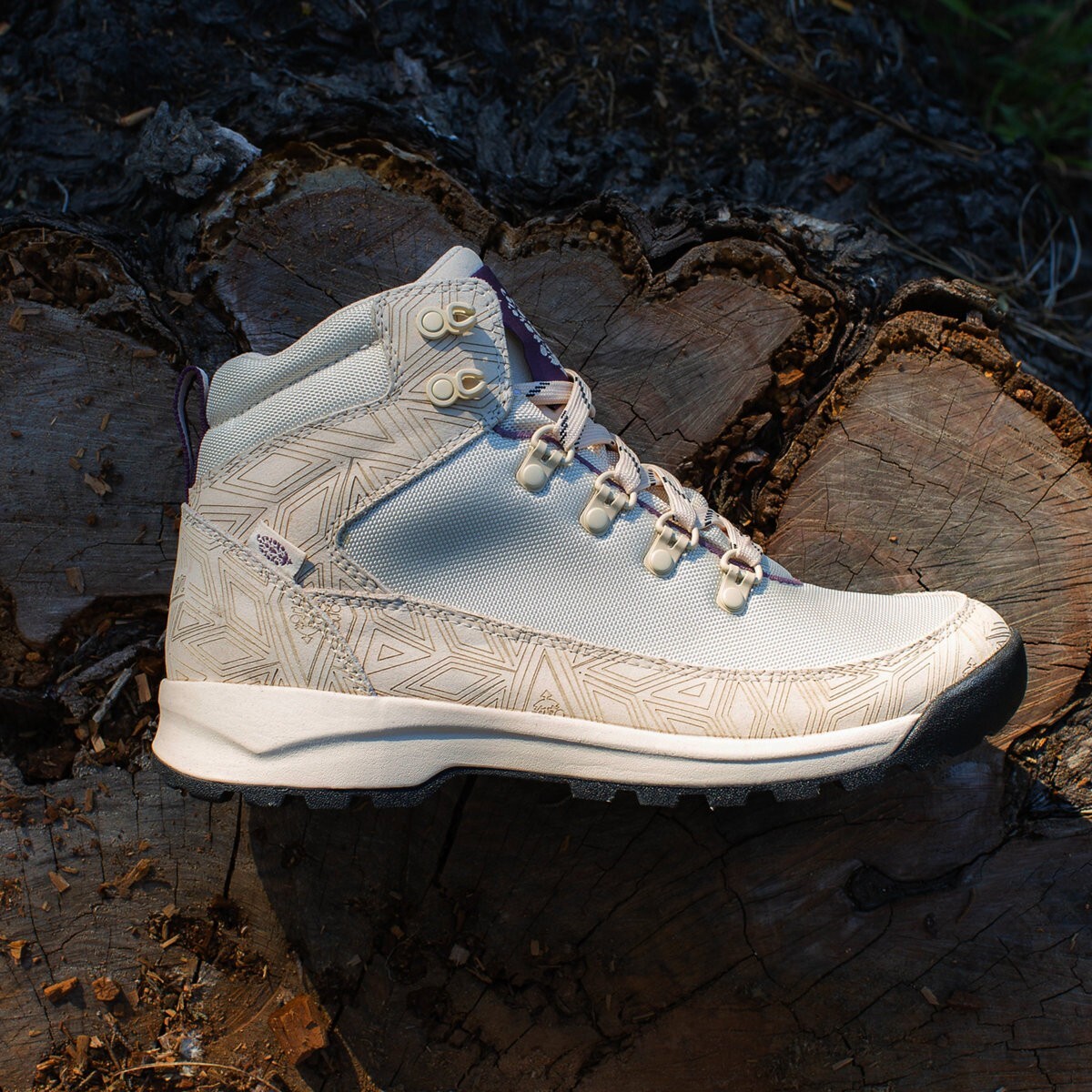 Danner 30323 FP Movement Butter Cream Adrika $200 5″ Hiking Boots Women’s 6.5M