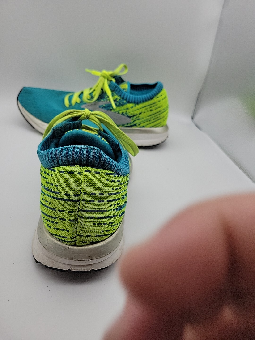 Brooks Womens Ricochet 1202821B430 Blue Green Running Sneakers Shoes Size 7.5 B