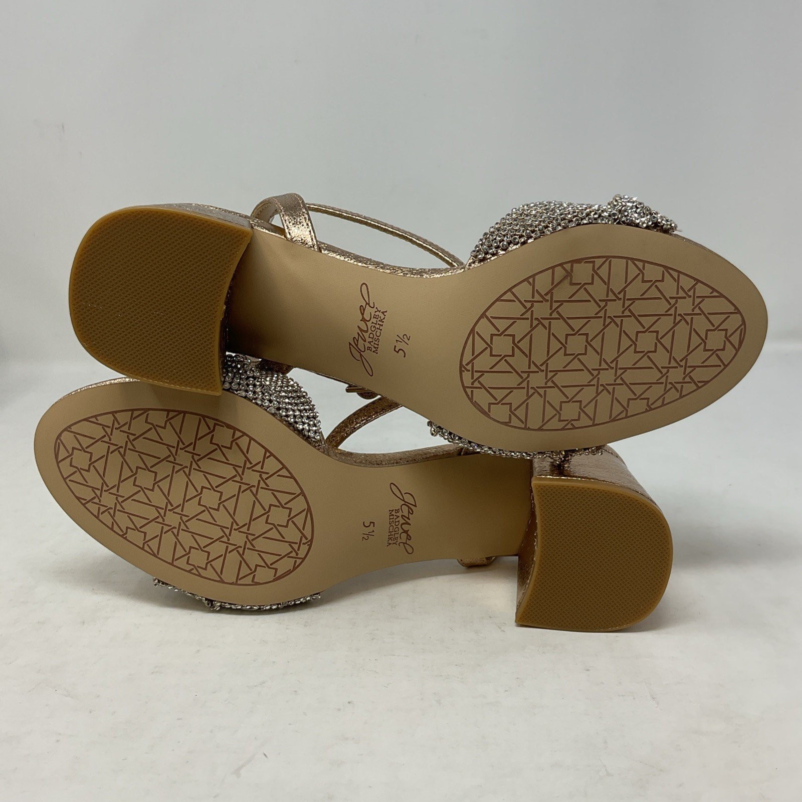 Jewel Badgley Mischka Gold Twist Ansley Block Heeled Sandal Women’s Size 5.5