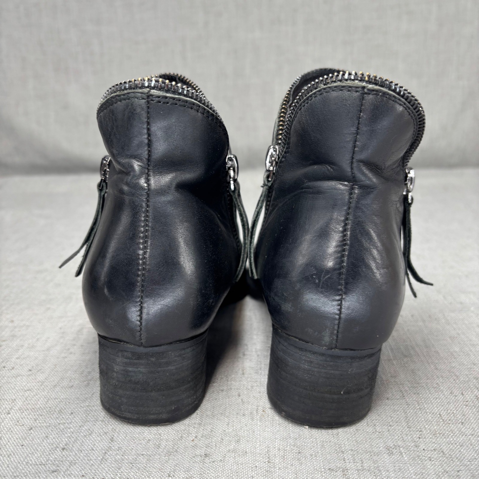 Jeffrey Campbell Crockett Booties Black Leather Zipper Distressed Women’s 7.5