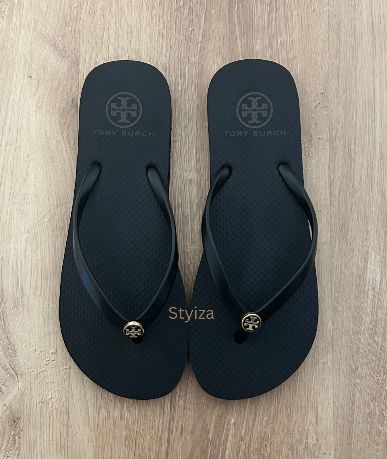 TORY BURCH Flip Flops 9 US Black Classic Summer Beach Sandals Rubber Thongs