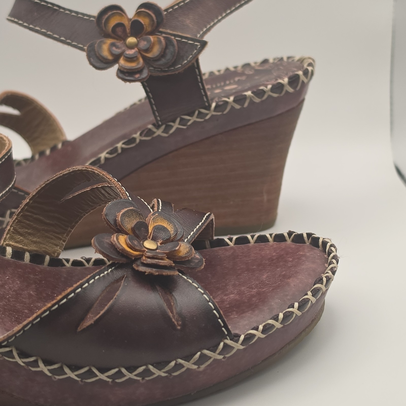 L’Artiste by Spring Step Lilith-BR Brown Leather Floral Wedge Sandals Women’s 39