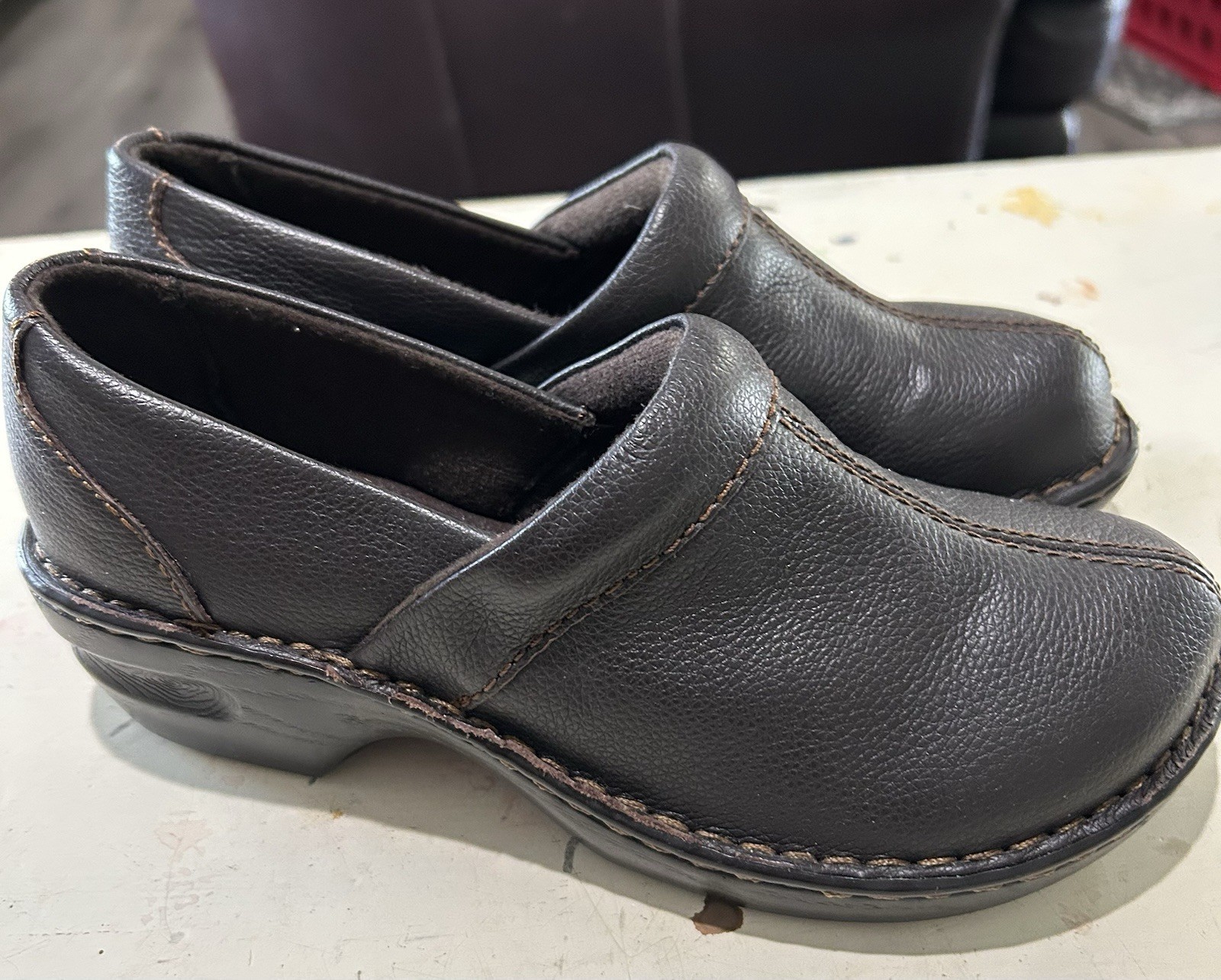 Thom McAn Womens Brown Leather Clogs Size 9 W Excellent Casual Workwear Career