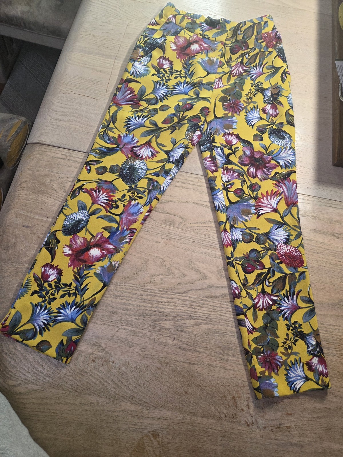 J.Crew Easy Pant Size 00 Yellow Floral Print Straight Leg Made in Philippines