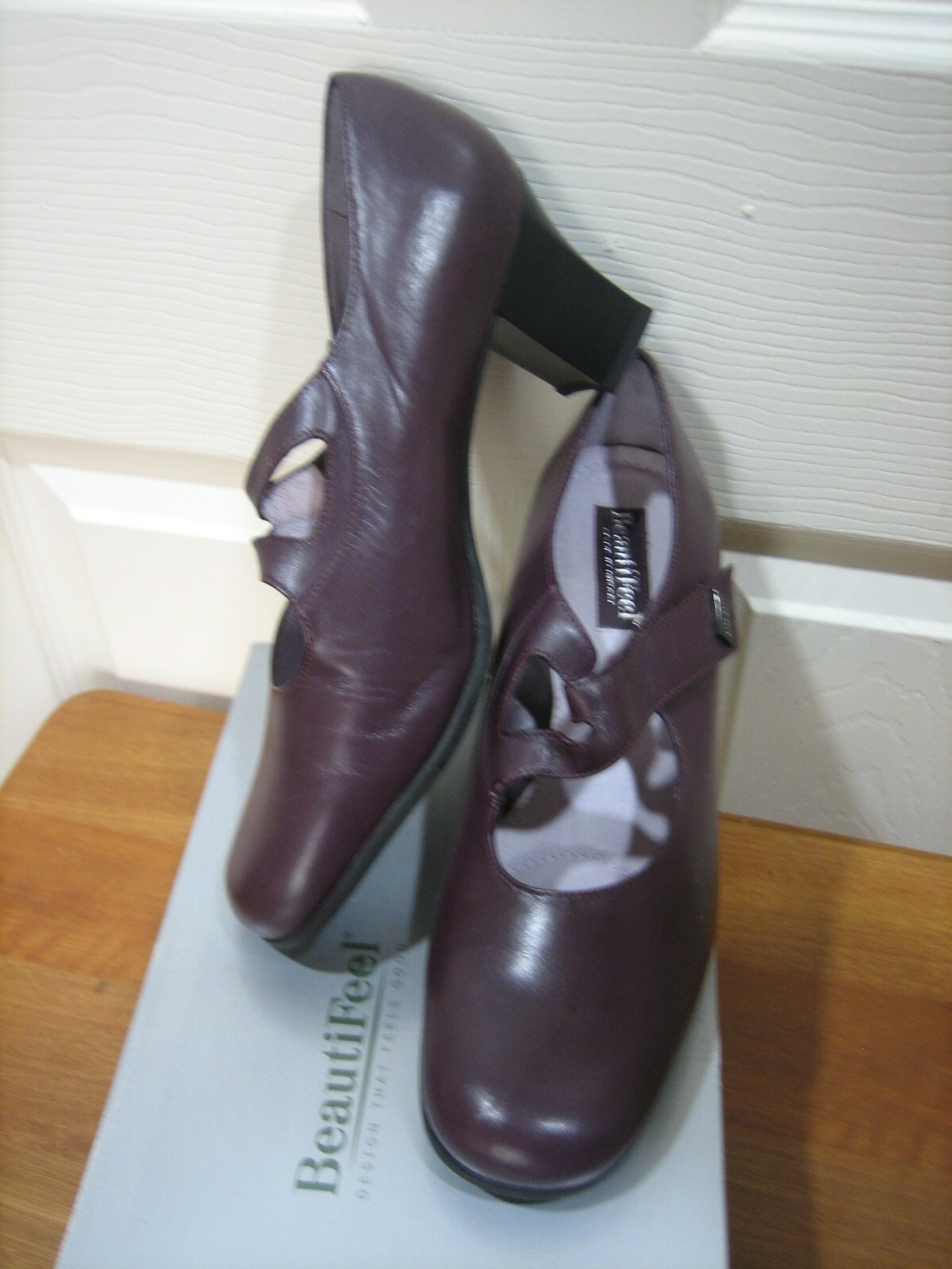 BEAUTIFEEL KATHERINA BURGUNDY LEATHER SHOE SIZE 39 M NEW WITH BOX