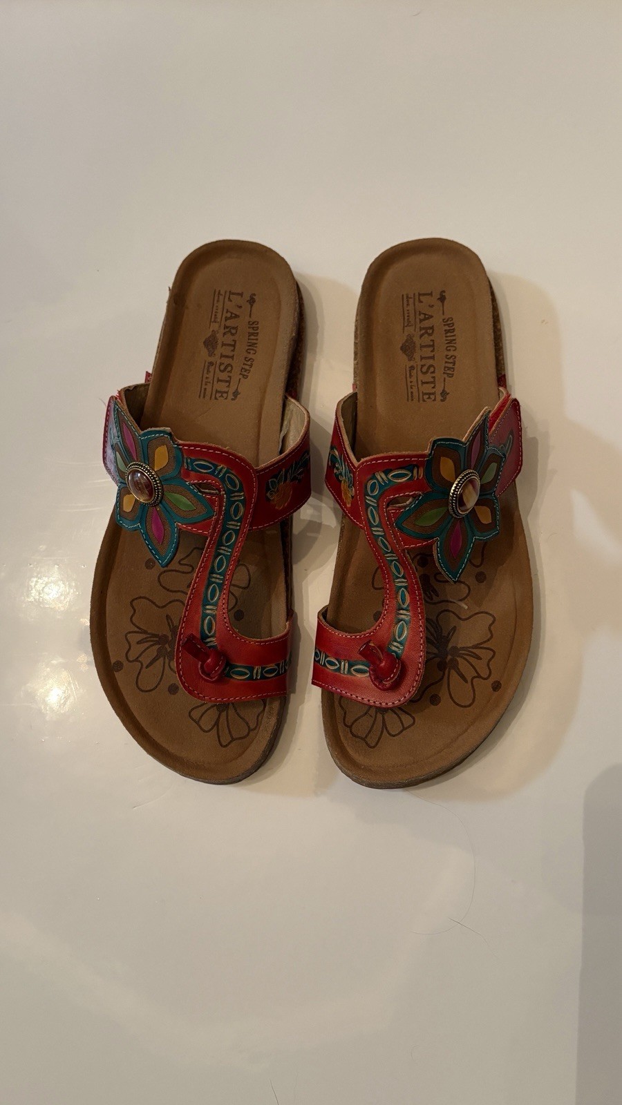 L’Artiste Spring Step Akati Sandals Womens [Size] Red Leather Floral Thong Flat
